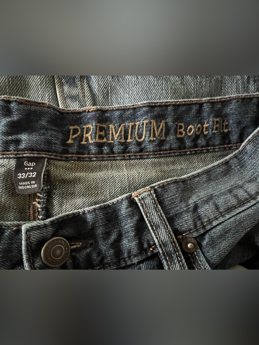 GAP Men’s Bootcut Jeans in Dark Blue Denim